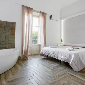 calypso-accommodations-elegance.sicilyhotelsitaly.net/