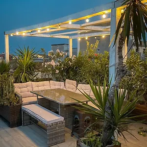  Gasthuis Follow The Sun - Rooftop Terrace Italië
